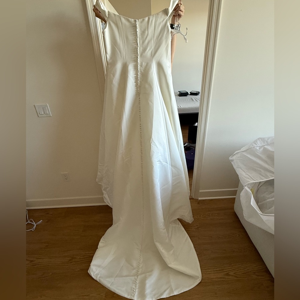 Christina Wu wedding dress size 20 - Picture 9 of 14